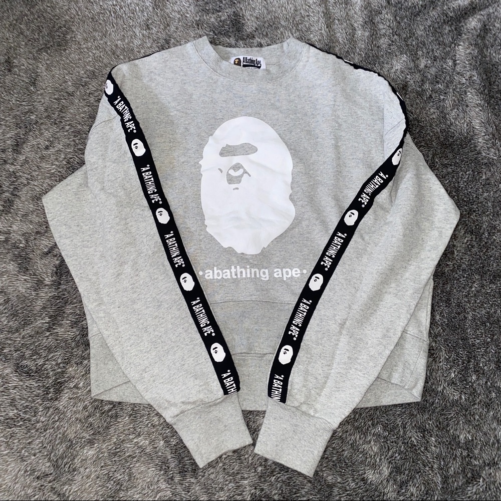 BAPE CREWNECK